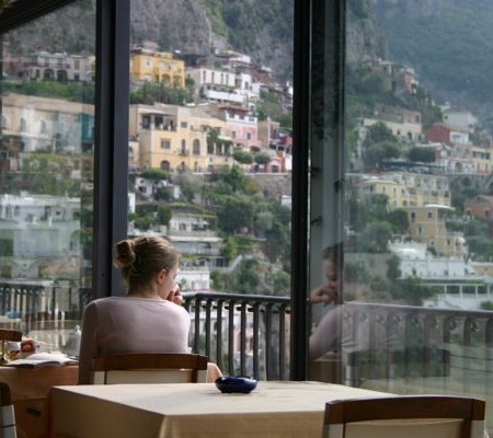 A PERFECT BOUTIQUE HOTEL OVERLOOKING POSITANO
