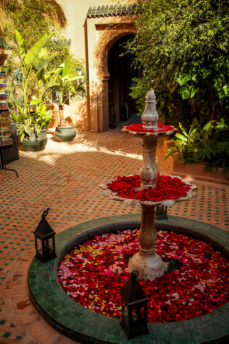 Kasbah Tamadot courtyard fountain