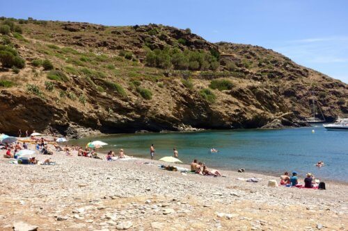 Cala Montjoi beach