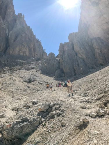 Sassolungo steep trail